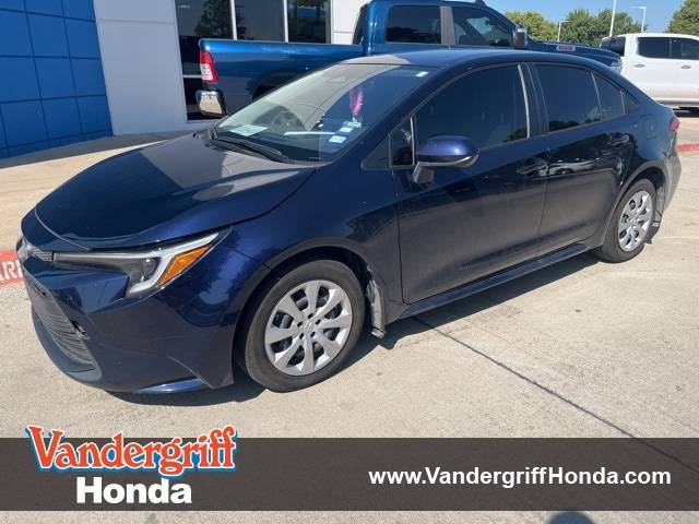 2025 Toyota Corolla Hybrid LE — Sedan — 22,610 mi — Arlington, TX