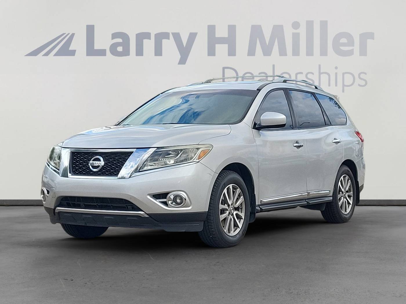 2014 Nissan Pathfinder SL — SUV — 139,161 mi — Albuquerque, NM