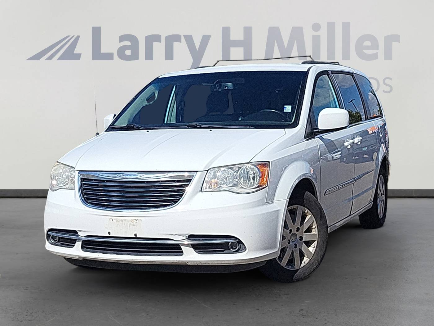 2016 Chrysler Town & Country Touring — Minivan — 174,296 mi — Albuquerque, NM