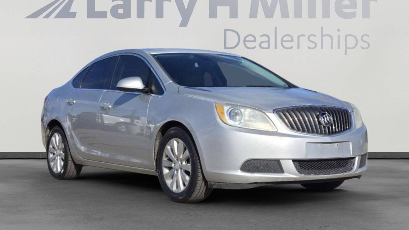 2015 Buick Verano Base — Sedan — 172,605 mi — Albuquerque, NM