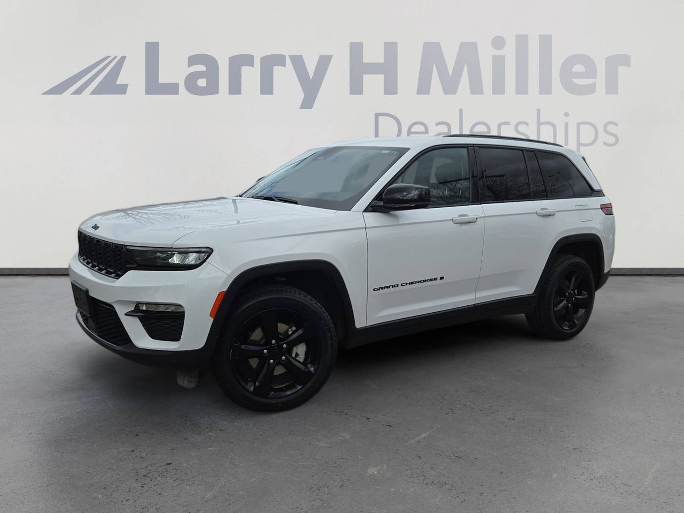 2023 Jeep Grand Cherokee Limited — SUV — 33,307 mi — Albuquerque, NM