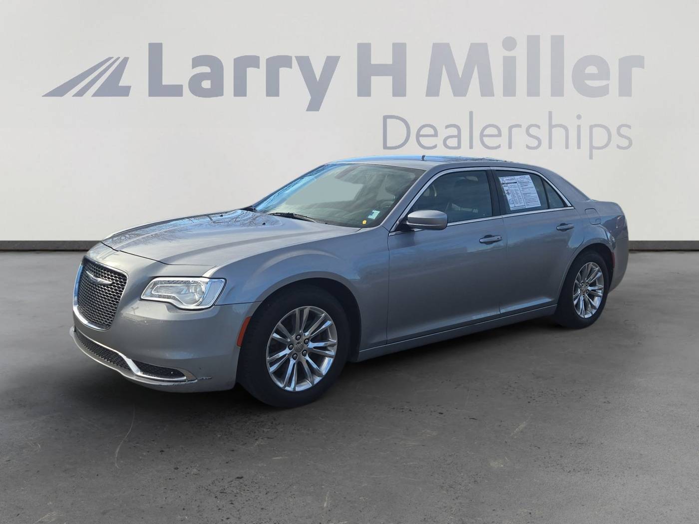 2017 Chrysler 300 Limited — Sedan — 56,526 mi — Albuquerque, NM