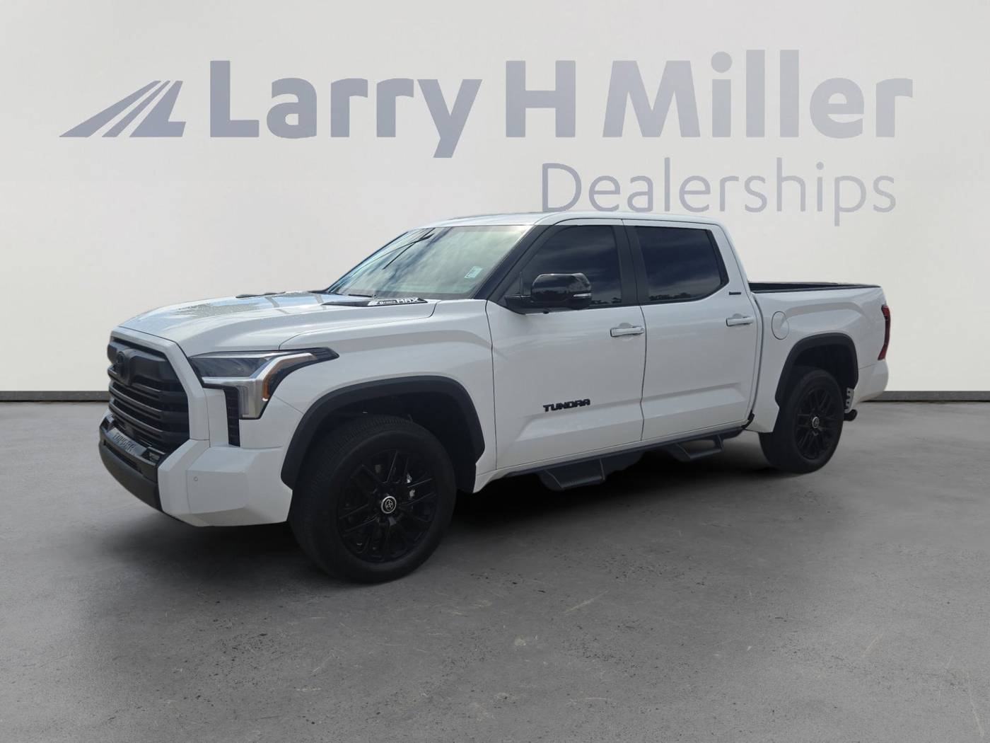 2024 Toyota Tundra Hybrid Limited — Pickup Truck — 16,978 mi — Albuquerque, NM