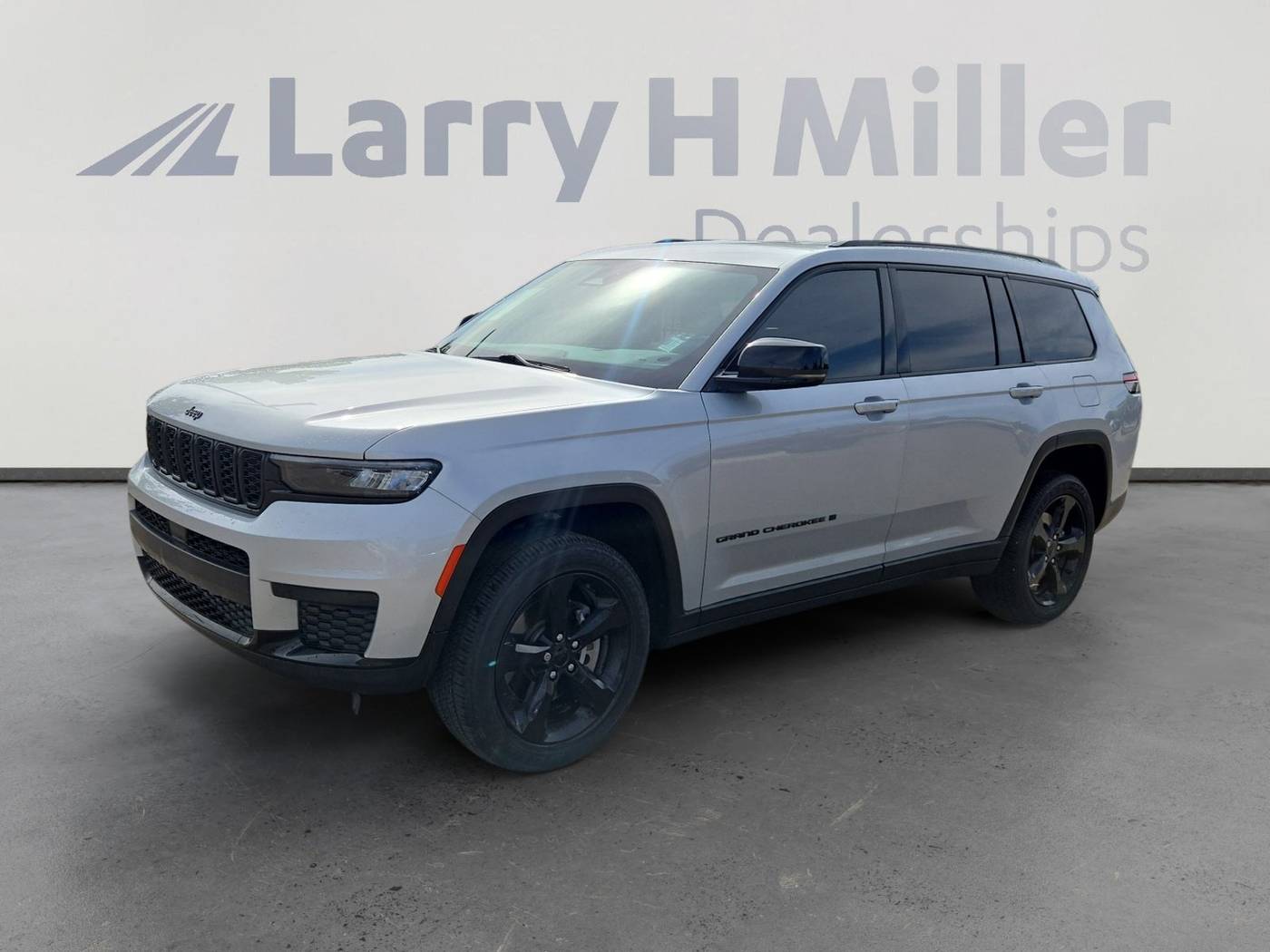 2023 Jeep Grand Cherokee Altitude — SUV — 70,180 mi — Albuquerque, NM