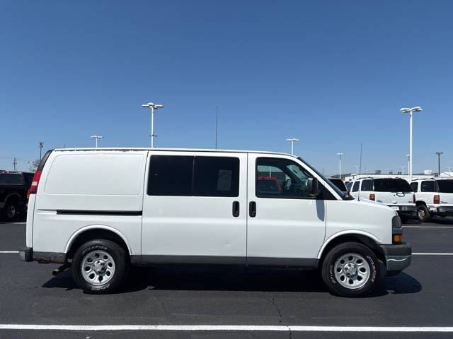 2009 Chevrolet Express Cargo Van Base — Cargo Van — 280,928 mi — Council Bluffs, IA
