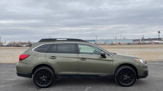 2016 Subaru Outback 2.5i Premium — SUV — 200,839 mi — Council Bluffs, IA