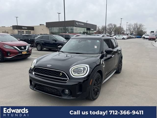 2021 MINI Countryman Cooper S E — SUV — 25,725 mi — Council Bluffs, IA