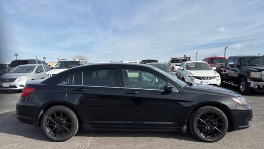 2013 Chrysler 200 Touring — Sedan — 119,440 mi — Council Bluffs, IA