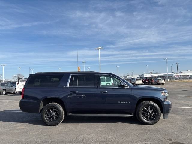 2019 Chevrolet Suburban LT — SUV — 158,393 mi — Council Bluffs, IA