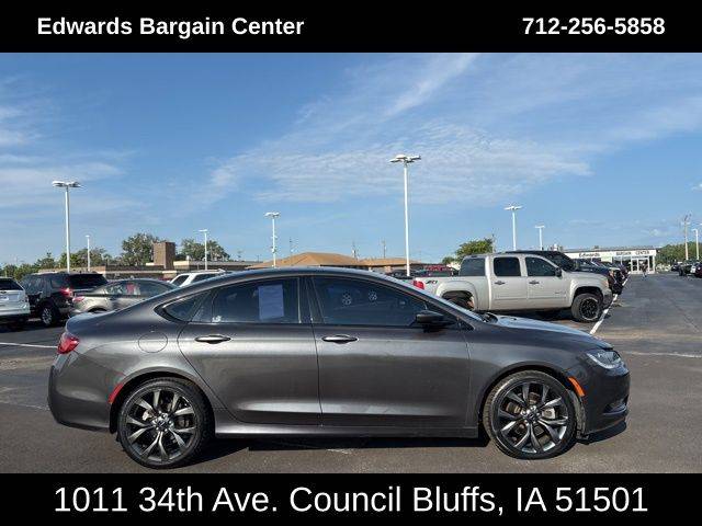 2015 Chrysler 200 S — Sedan — 73,822 mi — Council Bluffs, IA
