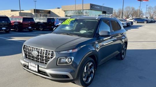 2023 Hyundai Venue SEL — SUV — 21,538 mi — Council Bluffs, IA