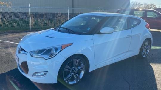 2012 Hyundai Veloster Base — Hatchback — 116,425 mi — Council Bluffs, IA