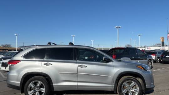2017 Toyota Highlander Limited — SUV — 136,844 mi — Council Bluffs, IA