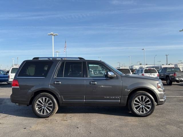 2016 Lincoln Navigator Select — SUV — 131,885 mi — Council Bluffs, IA