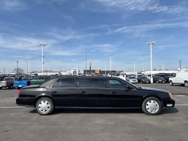 2001 Cadillac Deville Professional Limousine — Sedan — 43,822 mi — Council Bluffs, IA