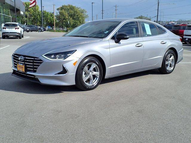 2023 Hyundai Sonata SE — Sedan — 10,430 mi — Council Bluffs, IA