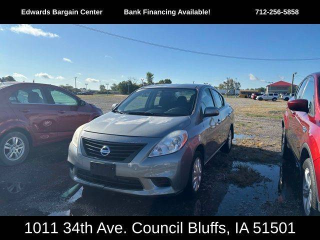 2012 Nissan Versa 1.6 SV — Sedan — 94,750 mi — Council Bluffs, IA