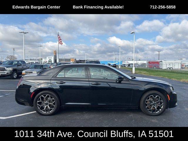 2018 Chrysler 300 S — Sedan — 221,208 mi — Council Bluffs, IA