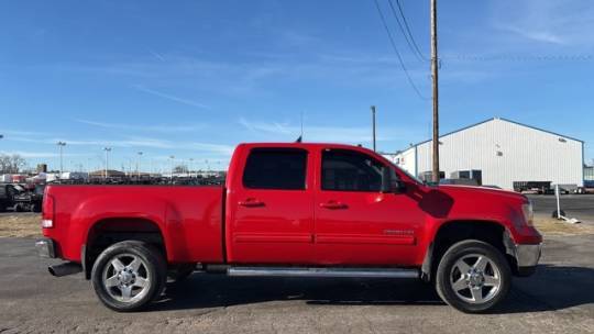 2011 GMC Sierra 2500HD SLT — Pickup Truck — 135,907 mi — Council Bluffs, IA