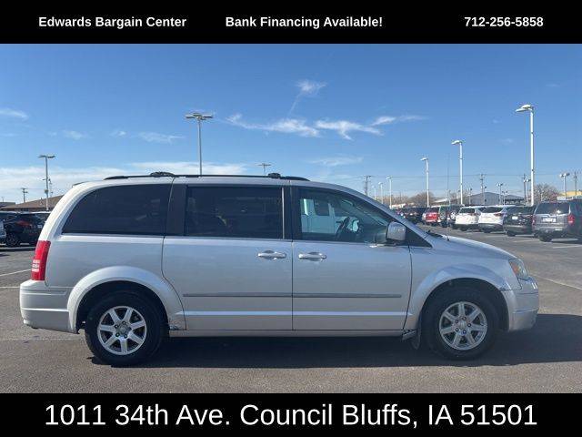 2010 Chrysler Town and Country Touring