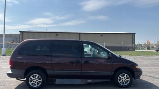 1997 Dodge Grand Caravan SE