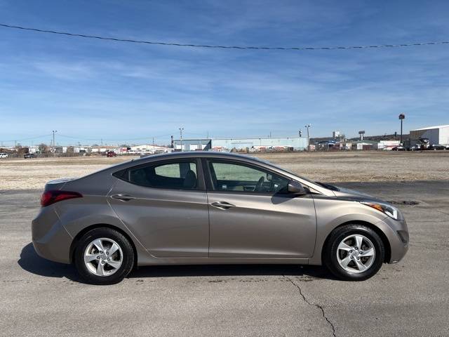 2014 Hyundai Elantra SE — Sedan — 193,864 mi — Council Bluffs, IA