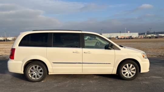 2012 Chrysler Town & Country Touring-L — Minivan — 170,270 mi — Council Bluffs, IA