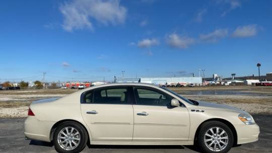 2011 Buick Lucerne CXL — Sedan — 222,661 mi — Council Bluffs, IA