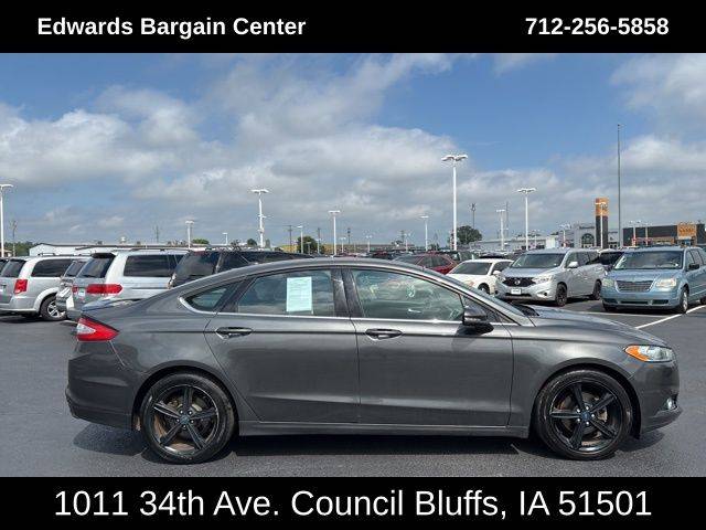 2016 Ford Fusion SE — Sedan — 140,639 mi — Council Bluffs, IA