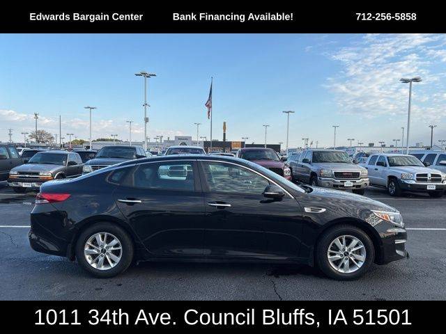 2017 Kia Optima LX — Sedan — 75,451 mi — Council Bluffs, IA