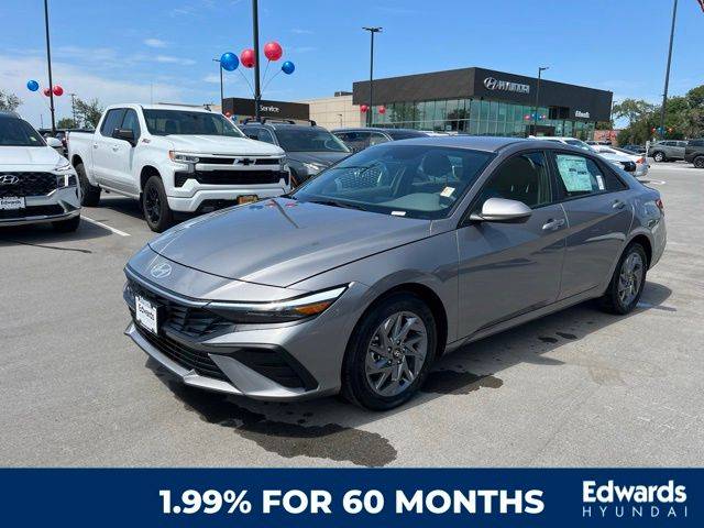 2024 Hyundai Elantra Hybrid Blue — Sedan — 5 mi — Council Bluffs, IA