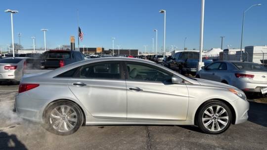 2013 Hyundai Sonata SE — Sedan — 129,265 mi — Council Bluffs, IA