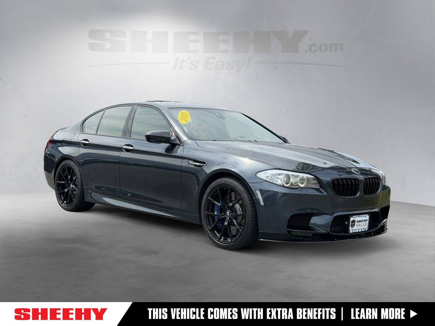 2013 BMW M5 Standard