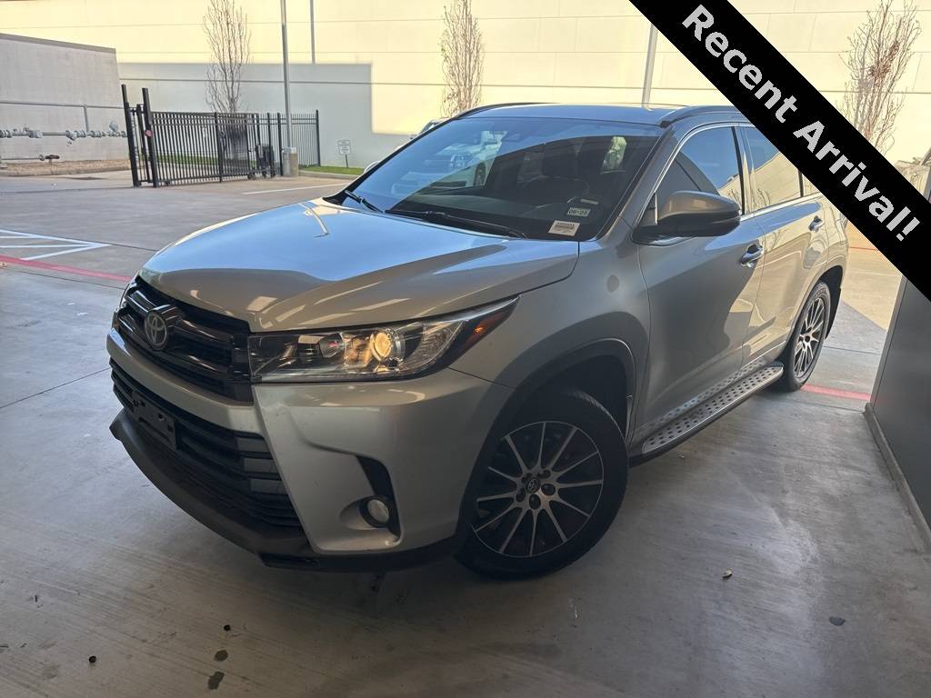 2017 Toyota Highlander XLE — SUV — 88,674 mi — Houston, TX