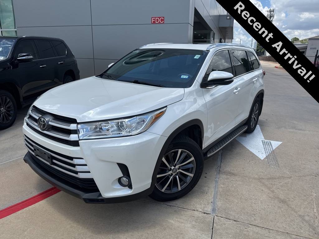 2019 Toyota Highlander XLE — SUV — 34,756 mi — Houston, TX