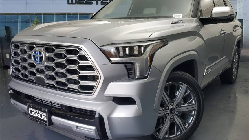 2024 Toyota Sequoia SR5 — SUV — 20,535 mi — Houston, TX