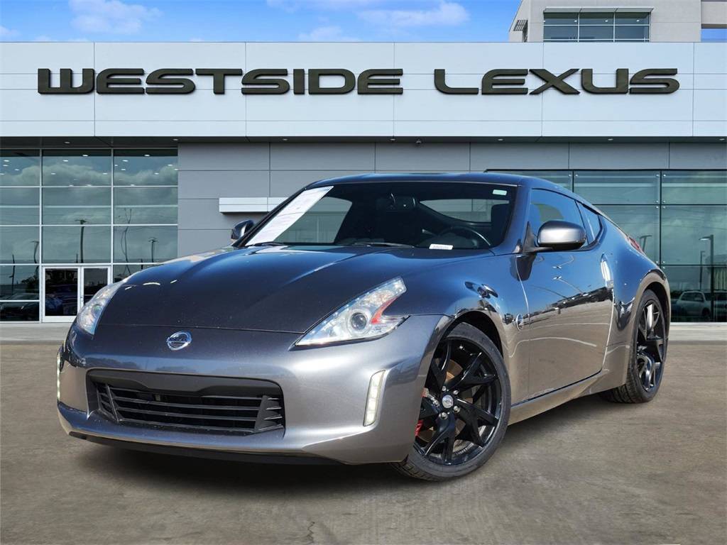 2016 Nissan 370Z Sport Tech — Coupe — 114,157 mi — Houston, TX