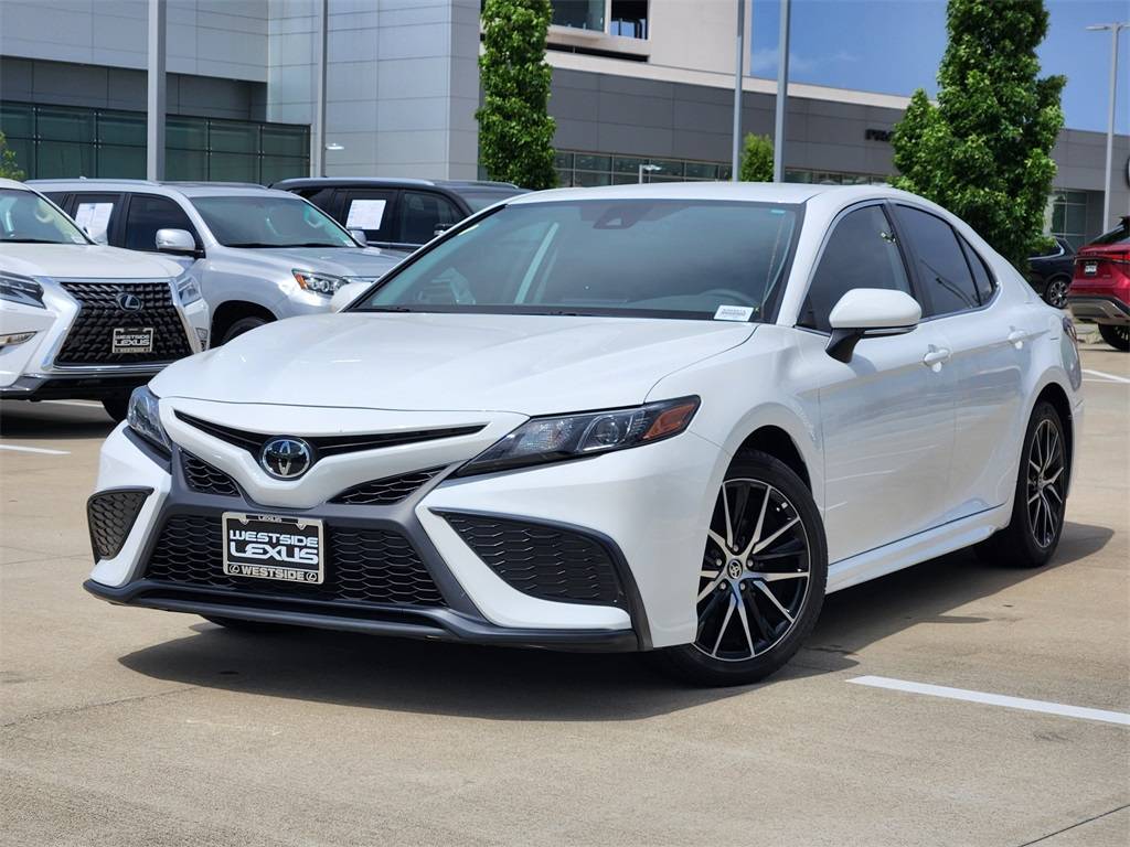2024 Toyota Camry SE — Sedan — 28,069 mi — Houston, TX