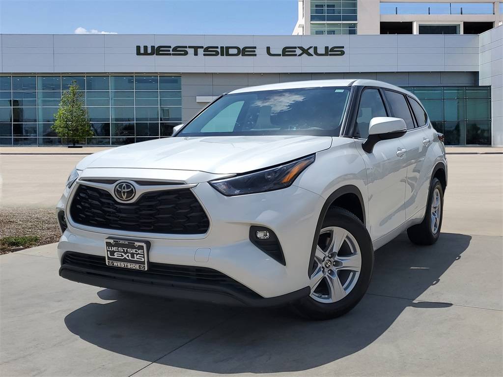 2022 Toyota Highlander LE — SUV — 27,562 mi — Houston, TX