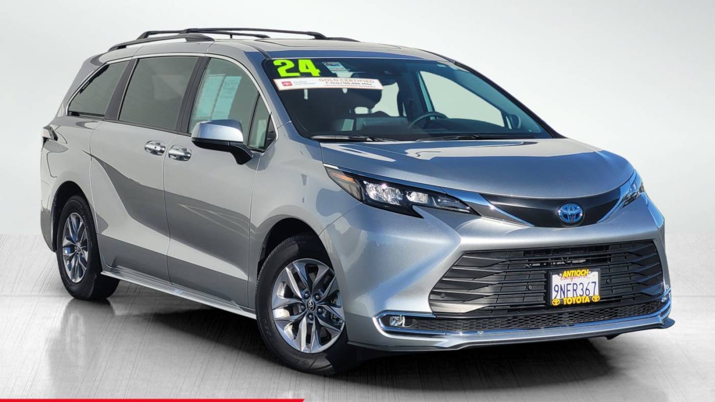 2024 Toyota Sienna XLE — Minivan — 8,892 mi — Antioch, CA