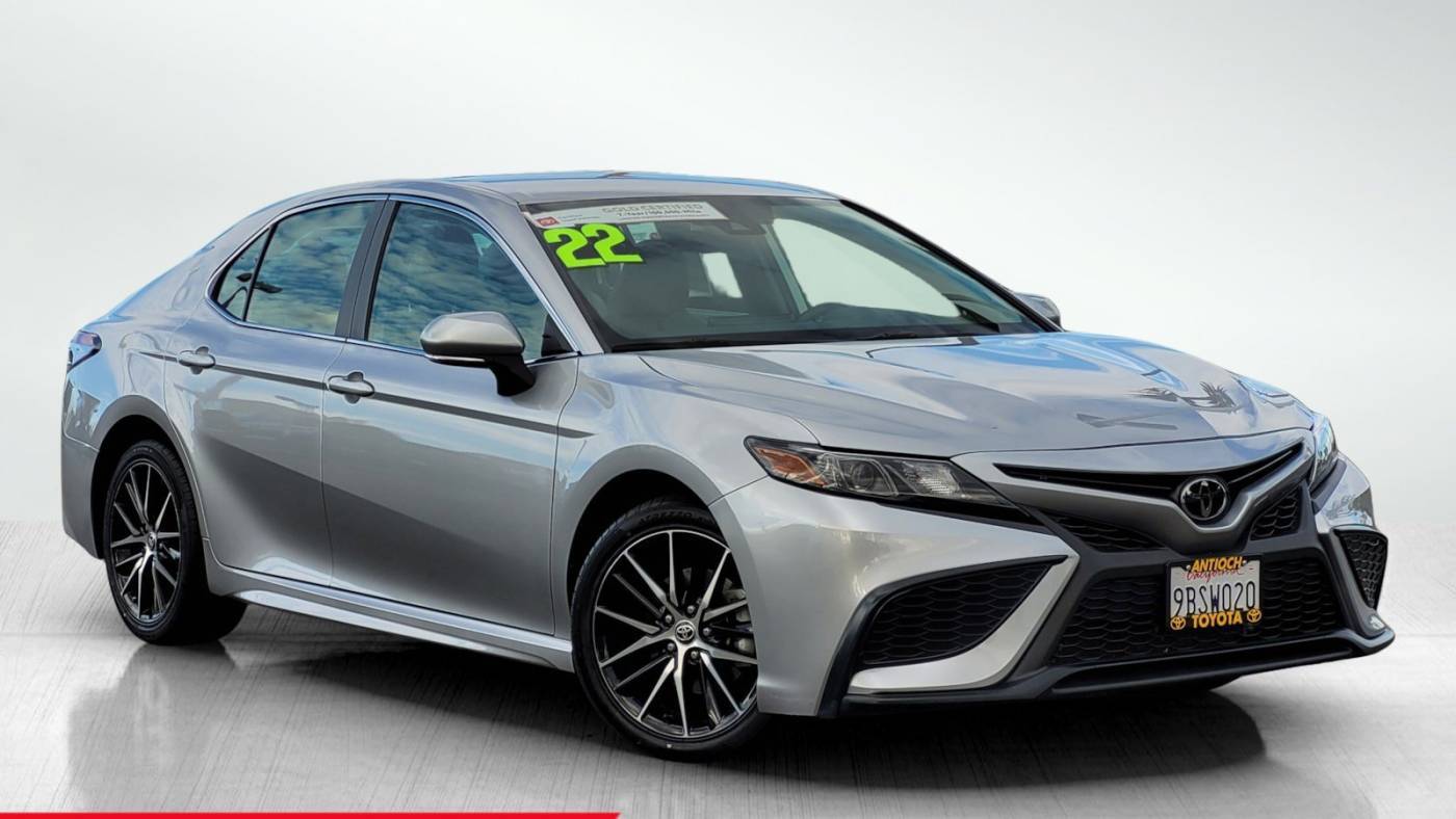2022 Toyota Camry SE — Sedan — 26,880 mi — Antioch, CA