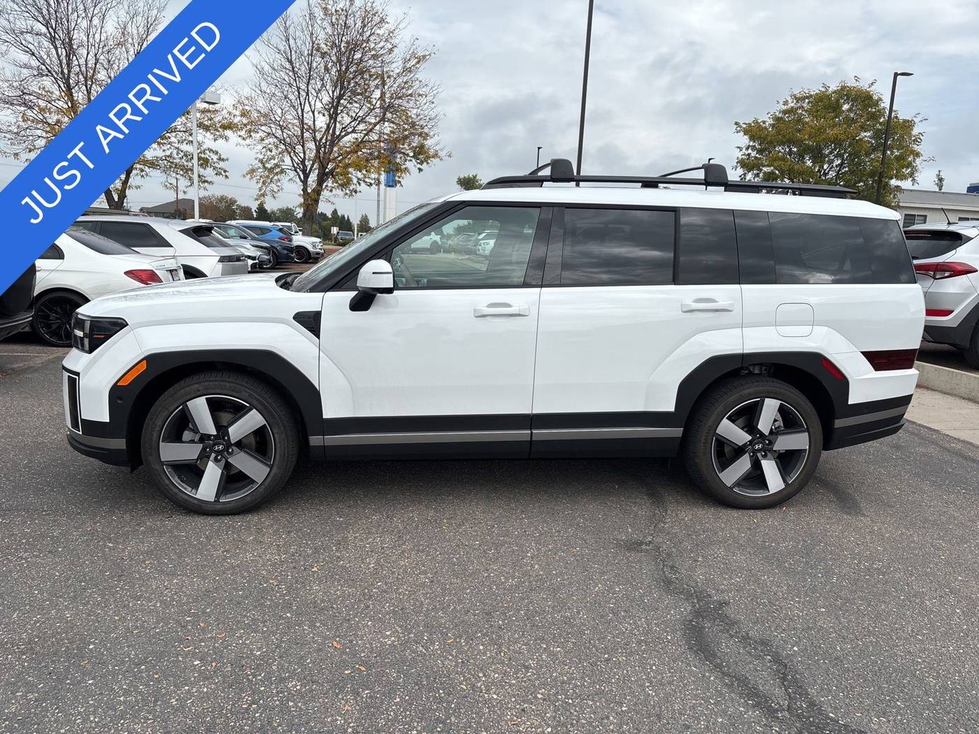 2025 Hyundai Santa Fe Hybrid Limited — SUV — 1,745 mi — Greeley, CO