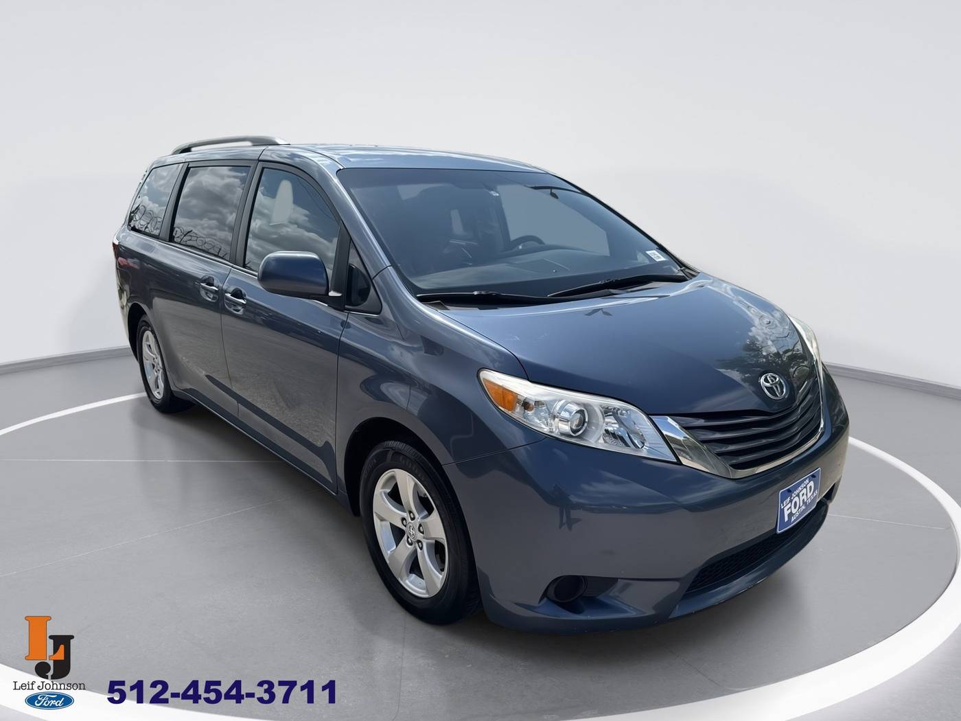 2017 Toyota Sienna L — Minivan — 119,891 mi — Austin, TX