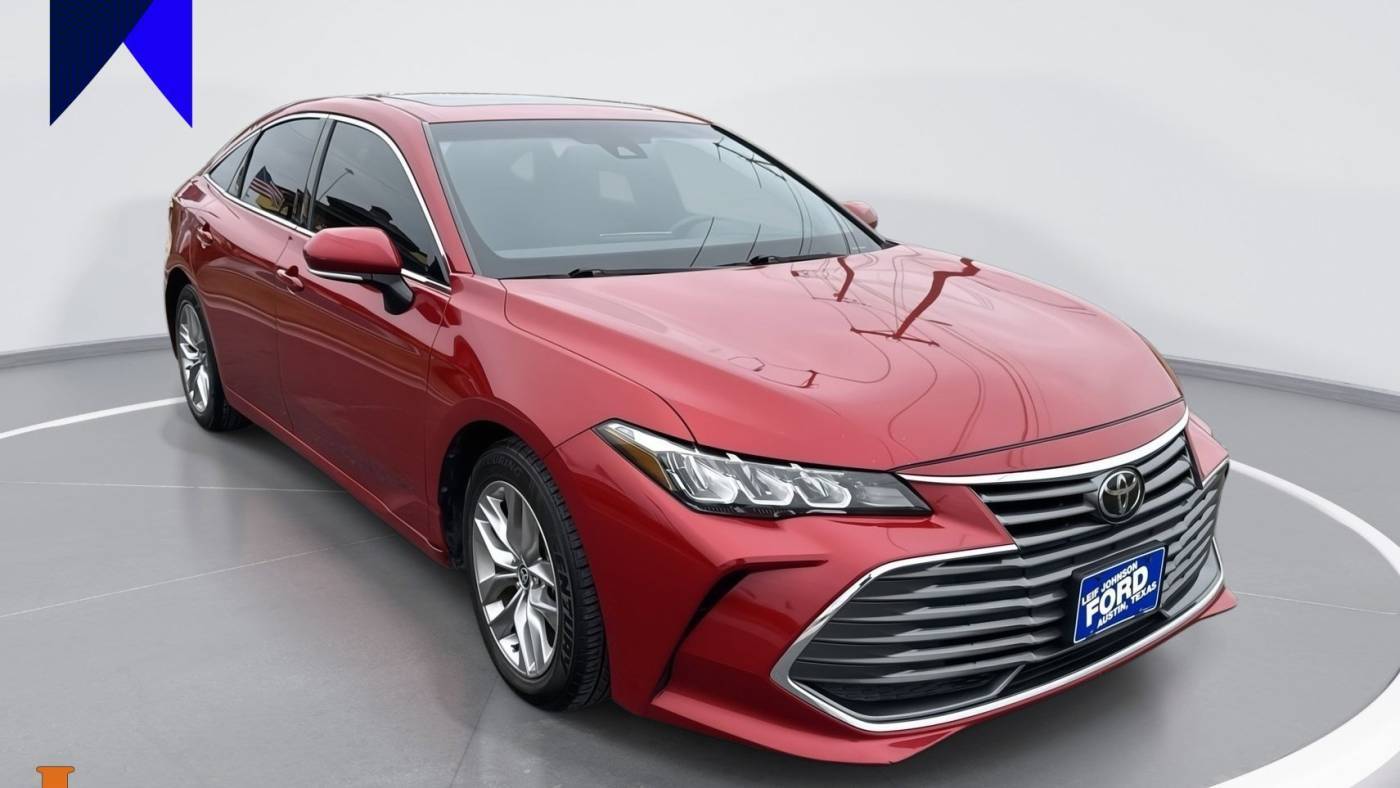2021 Toyota Avalon XLE — Sedan — 61,722 mi — Austin, TX