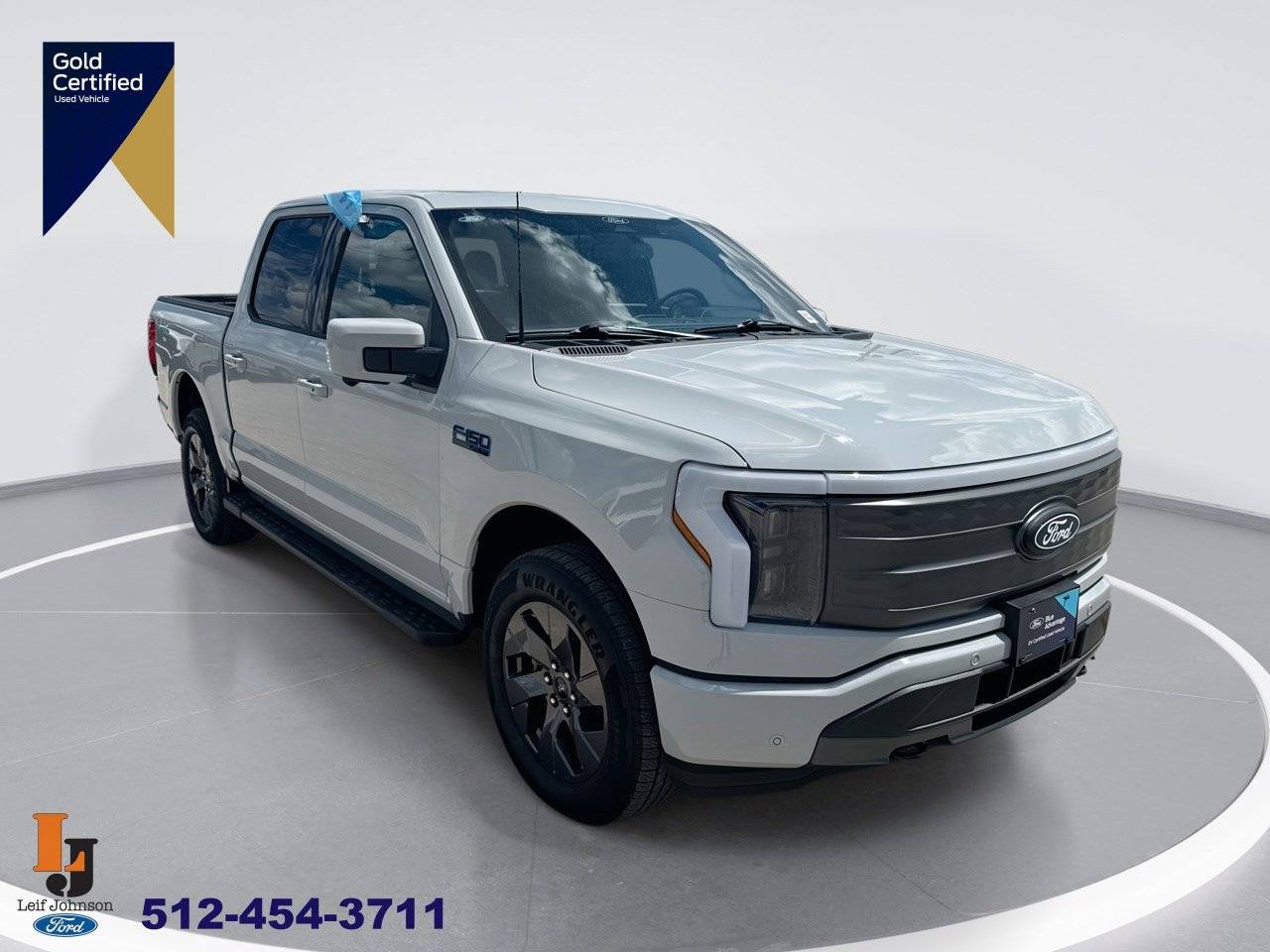 2024 Ford F-150 Lightning LARIAT — Pickup Truck — 2,350 mi — Austin, TX