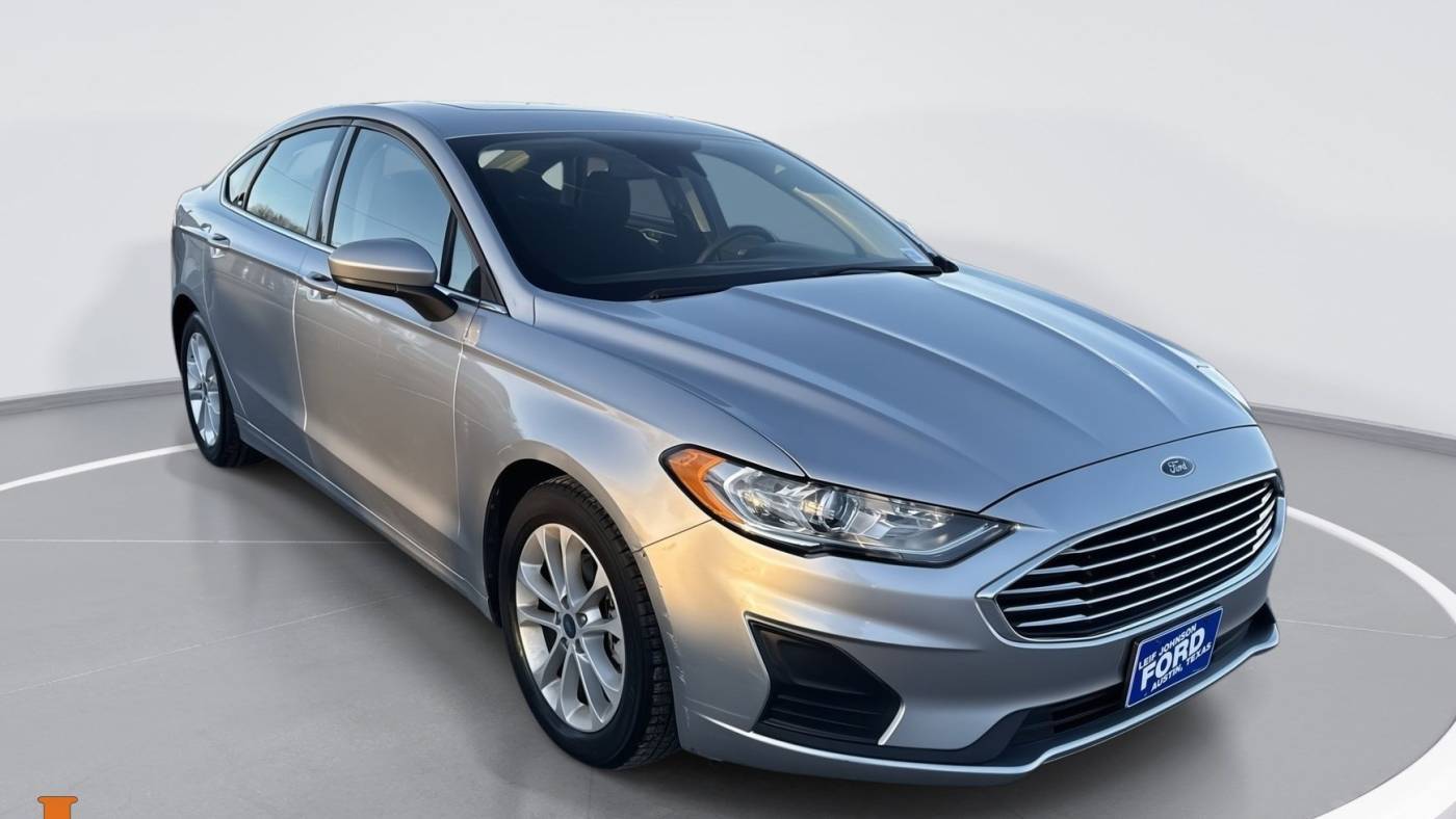2020 Ford Fusion SE — Sedan — 31,582 mi — Austin, TX