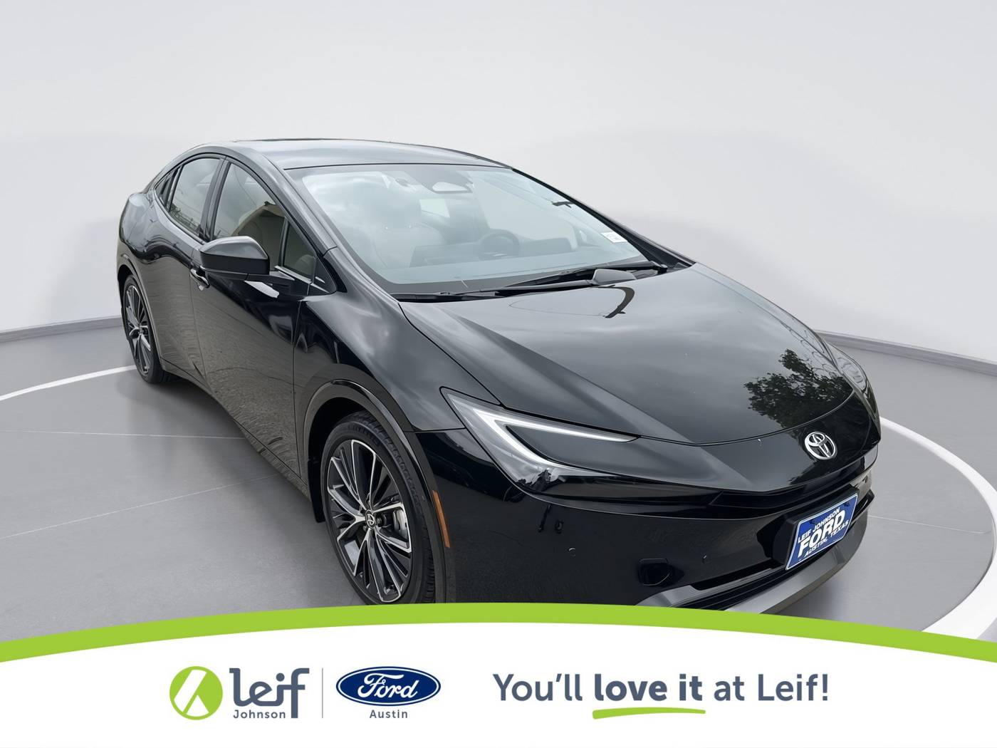 2024 Toyota Prius Limited — Hatchback — 6,904 mi — Austin, TX