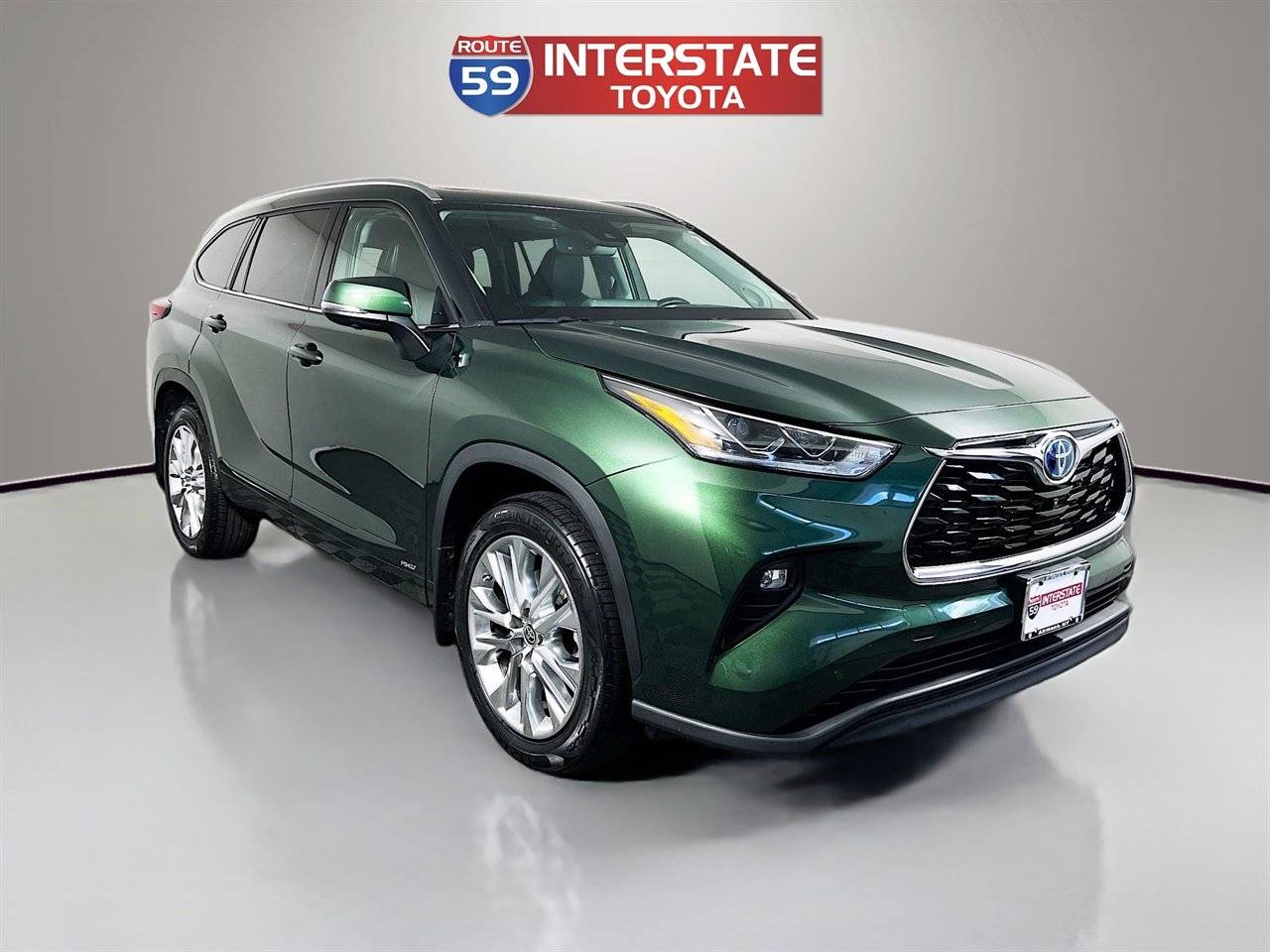 2023 Toyota Highlander Hybrid Limited — SUV — 34,713 mi — Airmont, NY