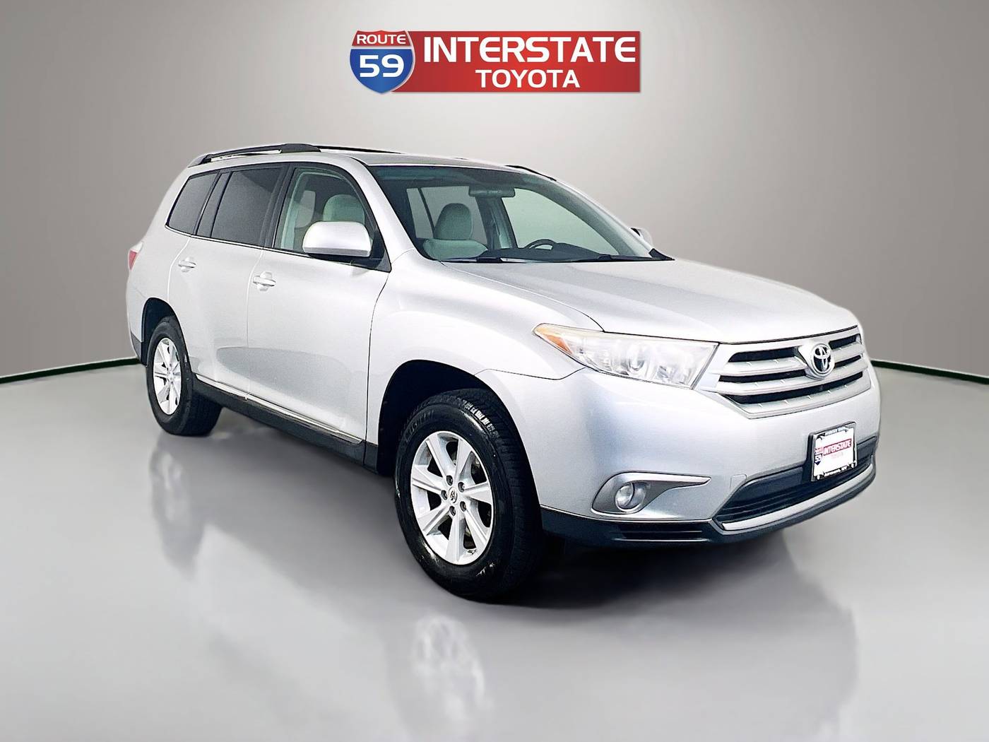 2012 Toyota Highlander Base — SUV — 141,480 mi — Airmont, NY