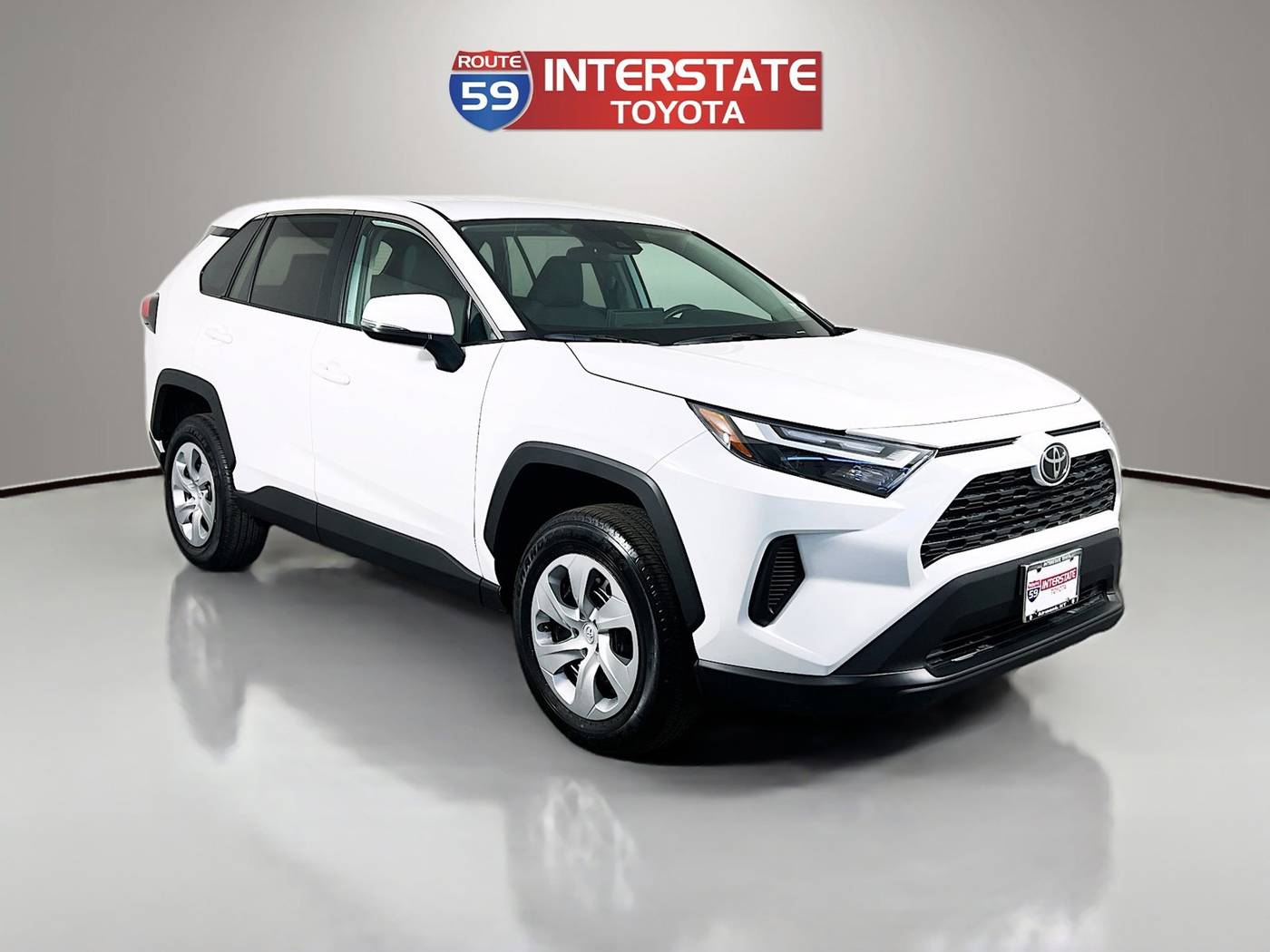 2025 Toyota RAV4 LE — SUV — 437 mi — Airmont, NY
